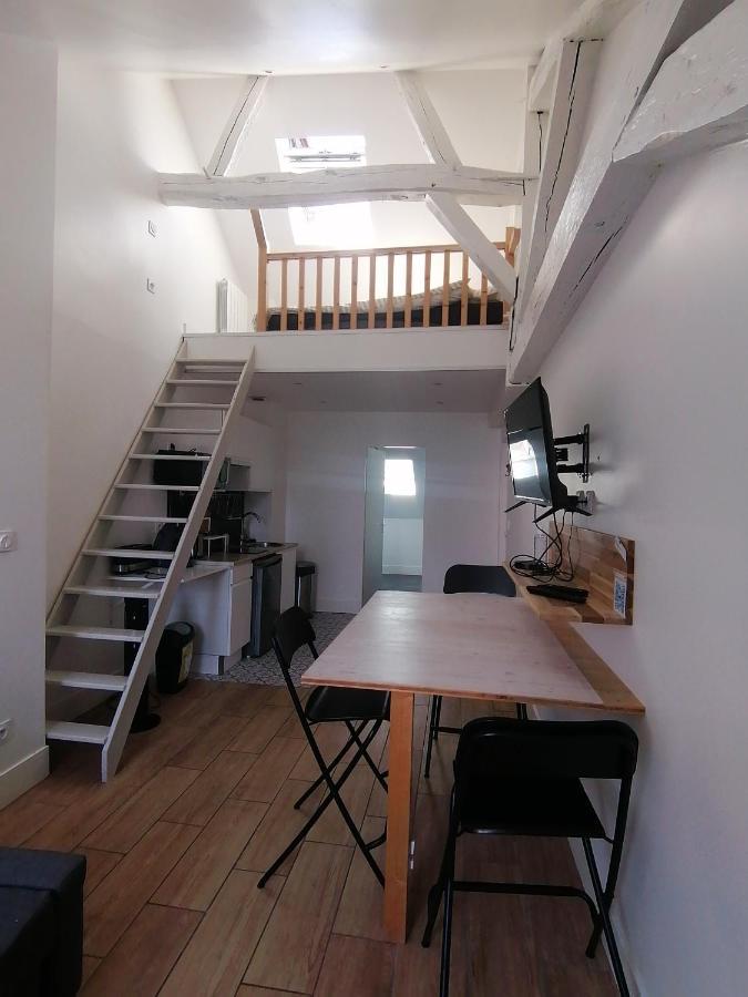 Plein De Charme - 2 Appartement *